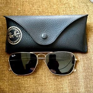 Ray Ban “Caravan”